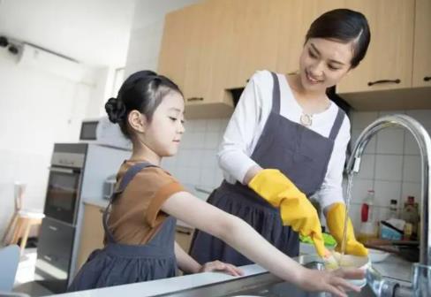 阿里孩子做家务家长寄语